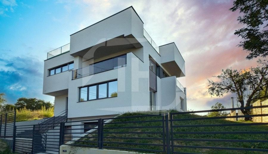 Casa individuala  moderna 270 mp utili, terasa circulabila cu panorama 360 - 1