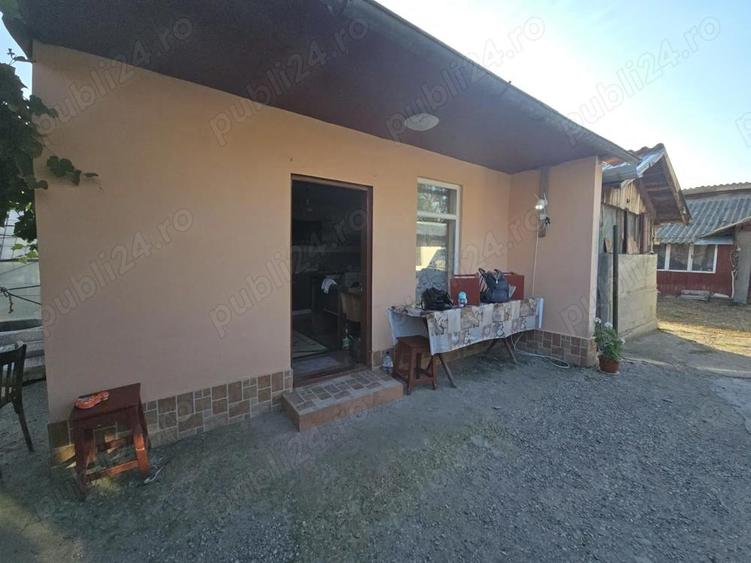 Casa la tara in Jud. Buzau - 1