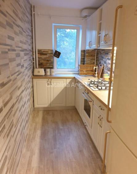 Apartament 3 camere, etaj intermediar, zona Vest Lamaita Apartament 3 camere, etaj intermediar, zona Vest Lamaita
