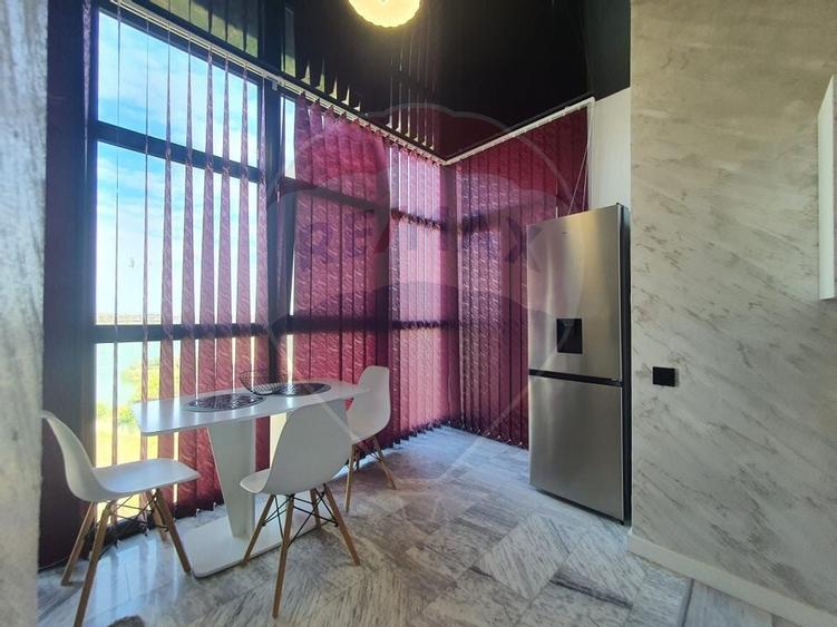 Vanzare Apartament cu 2 camere Lux in zona Tomis Nord - 14