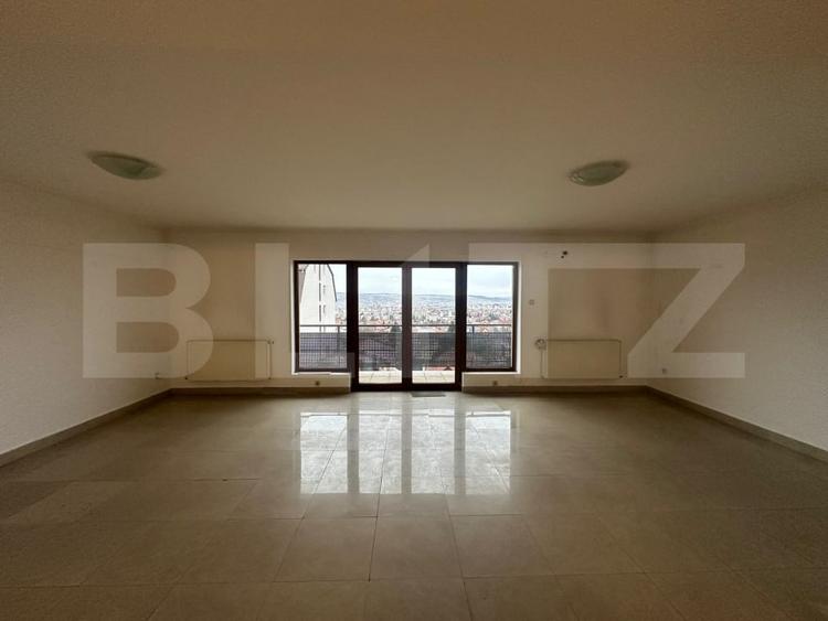 OPORTUNITATE: Apartament, 3 camere, 2 bai, 3 terase, zona semicentrala - 5