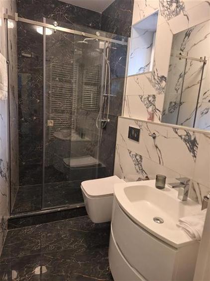 Lux -ury Class, Apartament doua camere, Centrul Istoric, Brasov - 3