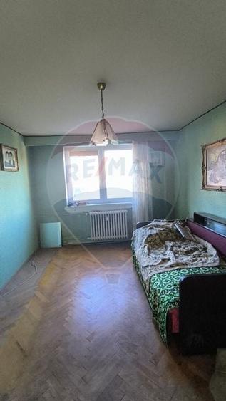 Apartament 2 camere de vanzare - 2