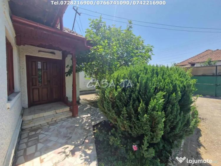 Casa situata in Pe?ti?ani -Boro?teni - 10