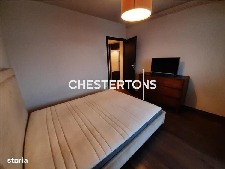 Apartament cu 3 camere în Tineretului