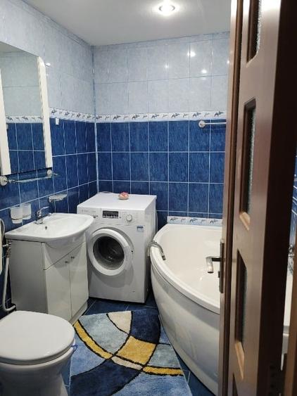 Inchiriez apartament 3 camere Resita. - 6