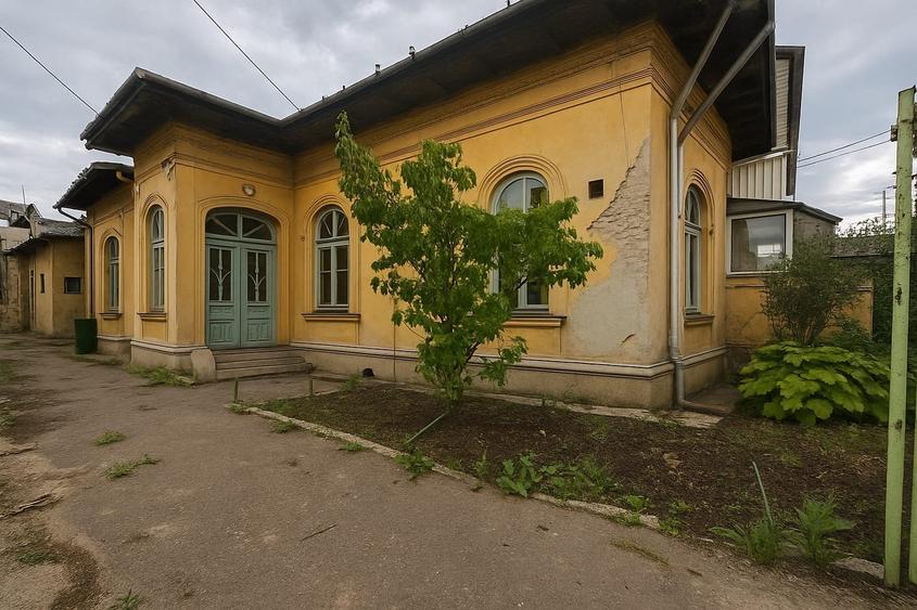 Casă interbelică cu dublu potențial – Zona Cantacuzino, Ploiești - 1