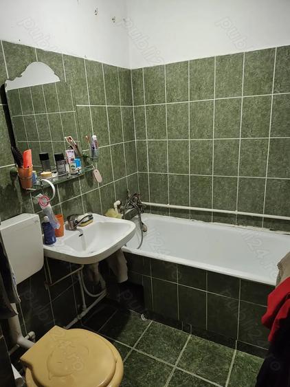 Vand apartament 3 camere central - 7