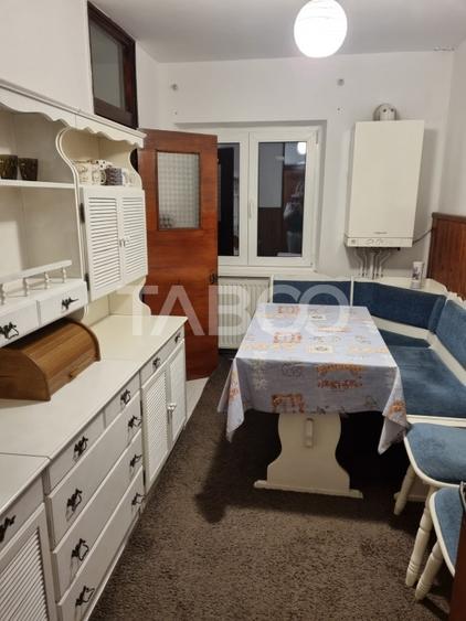 Apartament pretabil pentru afacerea ta 2 camere decomandat  Parter - 4