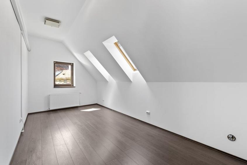 Casa cocheta intr-un cartier cu farmec istoric,  constructie 2015 - 23