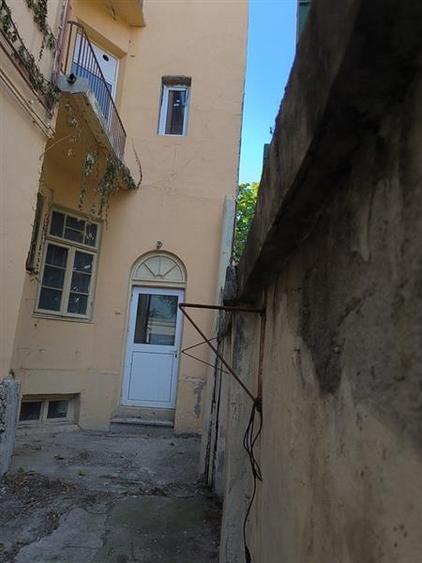 Vila, Calea Dorobantilor, D+P+ +2E+M,cu doua intrari - 2