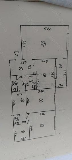 Apartament cu 3 camere de vanzare - 1