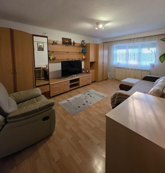 Inchiriez Apartament 2 camere zona E3, Et.4,Tulcea - 2