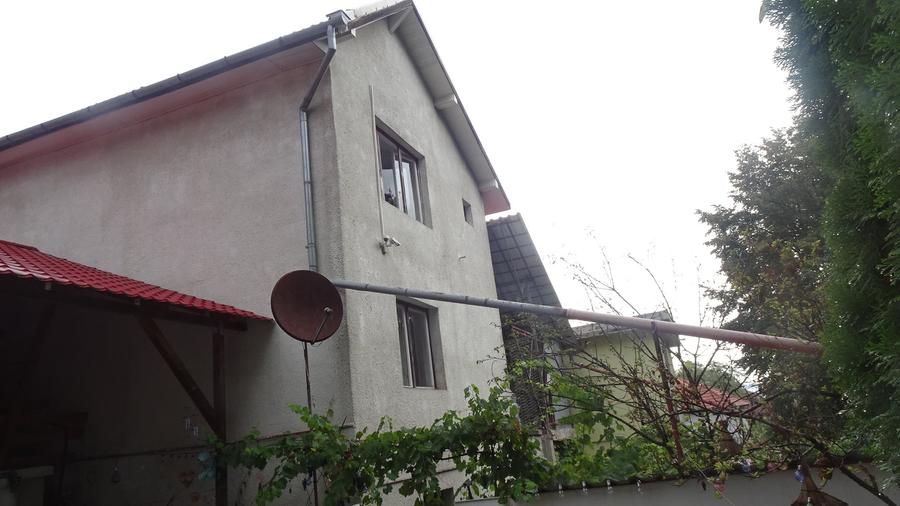 Vand casa in Deva compusa  zona Aurel Vlaicu D+P+E, constructie din anul 2010 - 1
