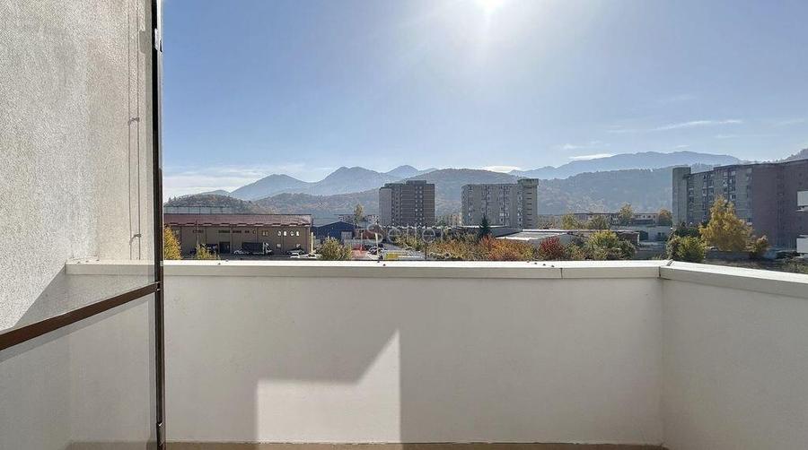 Parc si Facilitati in Zona - 8