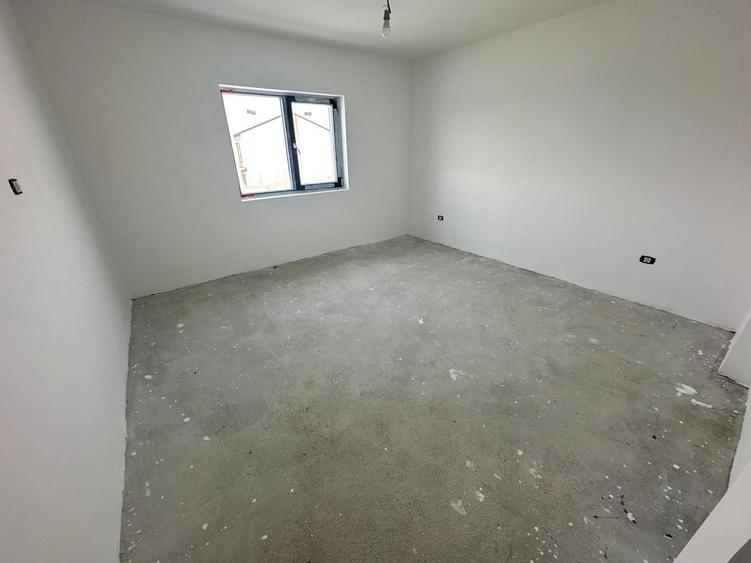 CASA INDIVIDUALA CARTIERUL LATIN, 4 CAMERE, TOATE UTILITATILE,COMIS 0% - 11