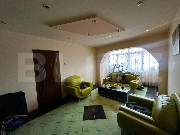 Apartament 3 camere, 68 mp, etaj 1, zona 9 Mai - 8