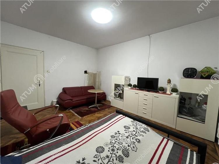 Casa individuala cu 4 camere si teren 900 mp zona Calea Poplacii - 10