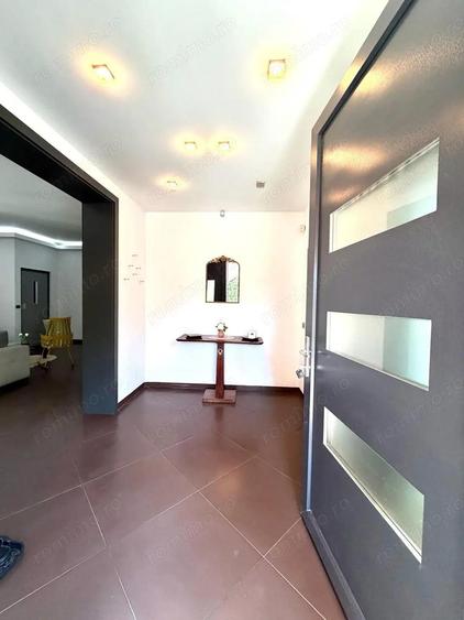 Vila cu 4 camere cu lift, jacuzzi ?i terasa panoramica tip penthouse - 4