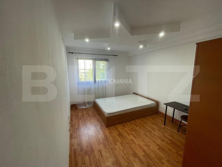 Garsoniera spatioasa, zona Superba