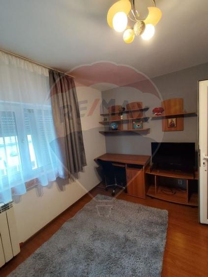 DE VANZARE Apartament cu 2 camere în zona Crihala - 10