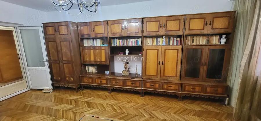 Inchiriez apartament