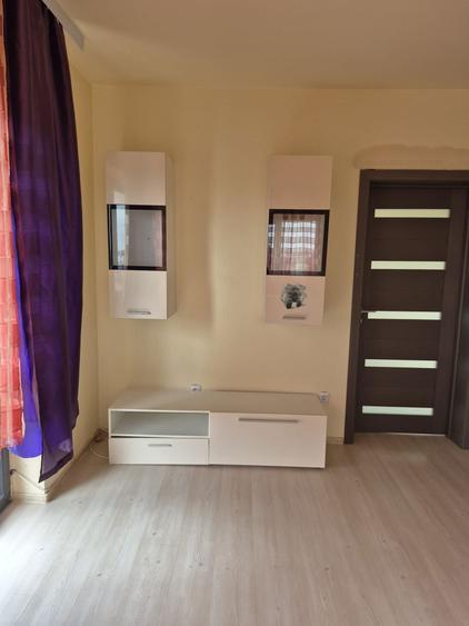 Inchiriez apartament cu doua camere - 3