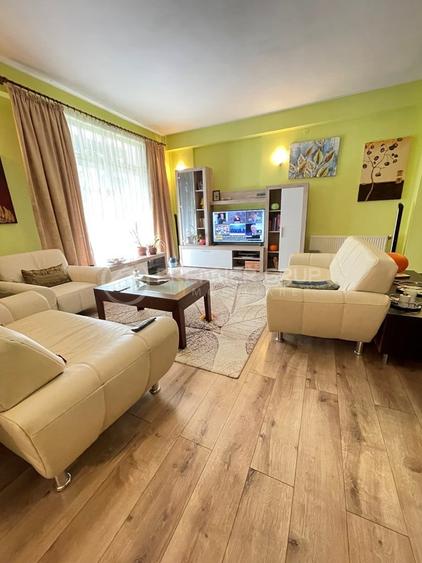 Vila - Triplex 7 camere, Bucium - Barnova, 270mp, GARAJ + PISCINA - 1