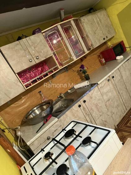 Vand casa ,sat Archita