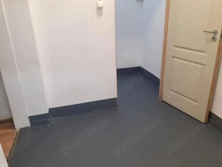 Spa?iu Comercial - zona Gara Bacau - 7