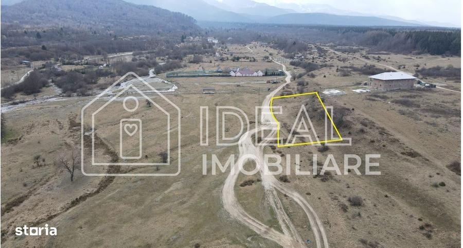 Teren extravilan de vanzare Cartisoara | Vedere spre Muntii Fagaras - 2