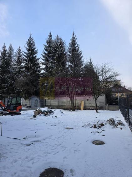 Vila de vanzare cu 6 camere in Sinaia - 2