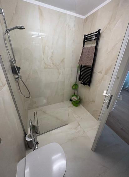 Apartament de vânzare cu 2 camere -  ONE Lake Club - 4