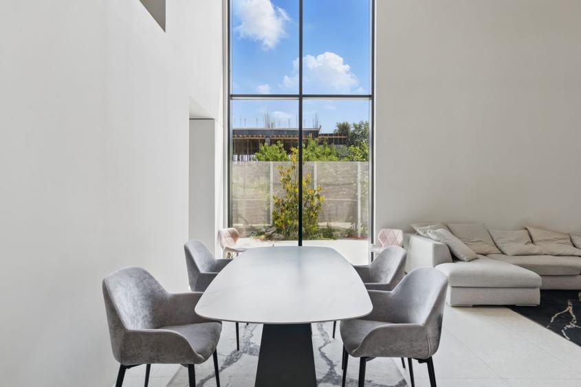 VILA 3 CAMERE - PIPERA - TEREN 570MP - COMISION 0% - 5