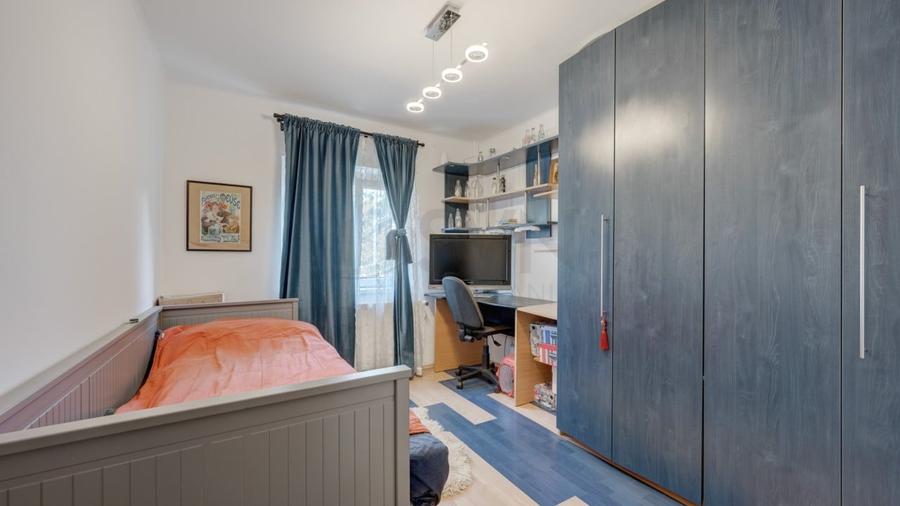 REA1024662 Apartament 4 camere de vanzare Alba Iulia l Decebal - 10