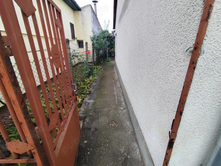 Casa de vanzare cu teren - 3