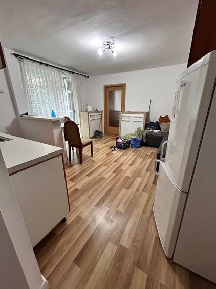 Apartament cu 2 camere semidecomandat în Decebal