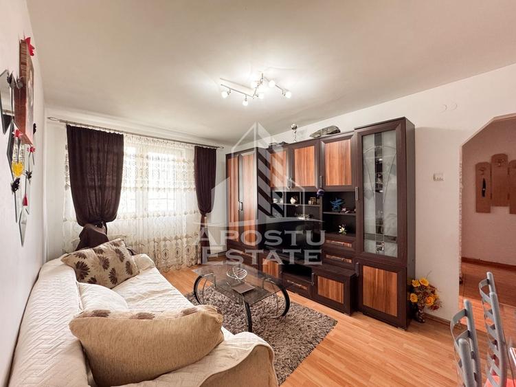 Apartament 3 camere, centrala proprie, mobilat, Micro 6, Hunedoara - 1
