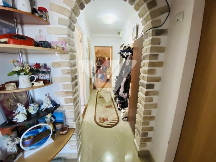 Apartament 3 camere mobilat 63 mp Vasile Aaron Sibiu - 10