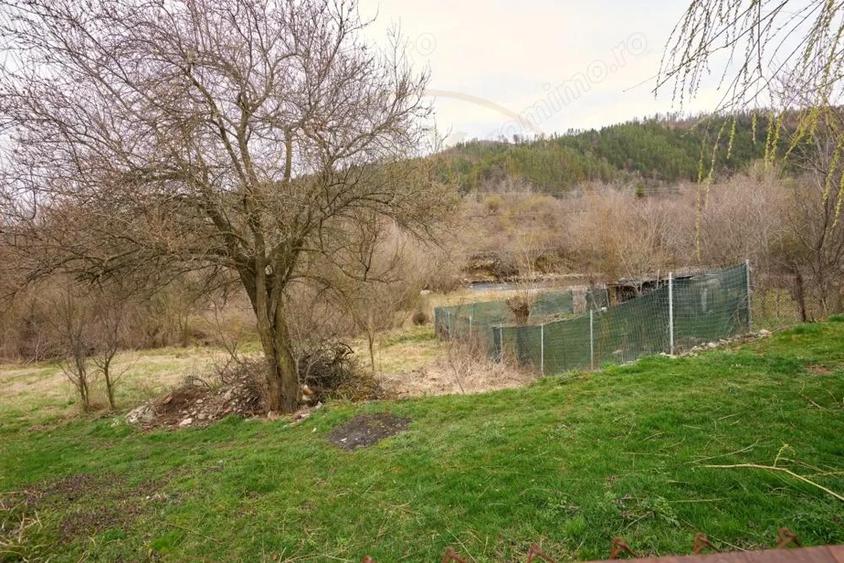 Casa in Leresti, la strada principala, cu rau in spate | teren 831 mp- Campulung - 4