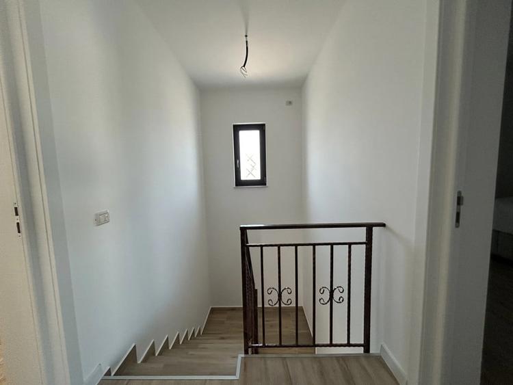 CASA CU 4 CAMERE + BECI SPATIOS , CAPAT CUG , TVA INCLUS IN PRET !!! - 15