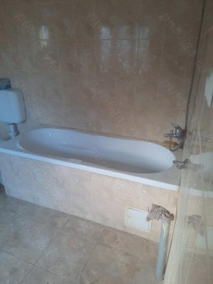 Vand casa in comuna Orlesti - 8