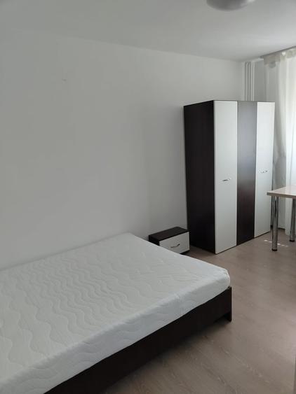 Drumul Taberei, Crinul de Padure 5 - 10