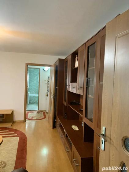 Vand apartament , 3 camere , Cotu Mic - 1