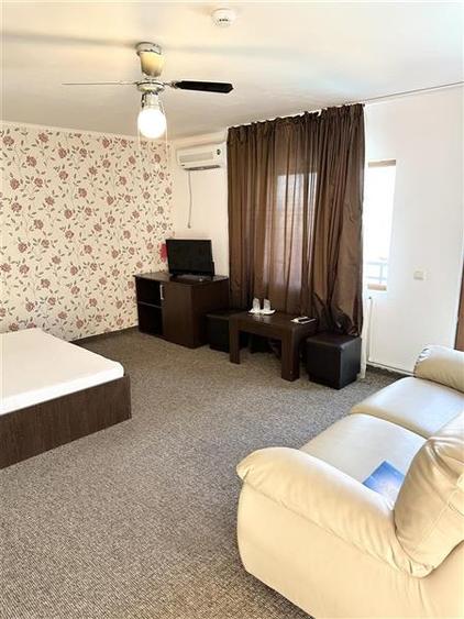 Pensiune 23 de camere zona Mamaia Nord - 9