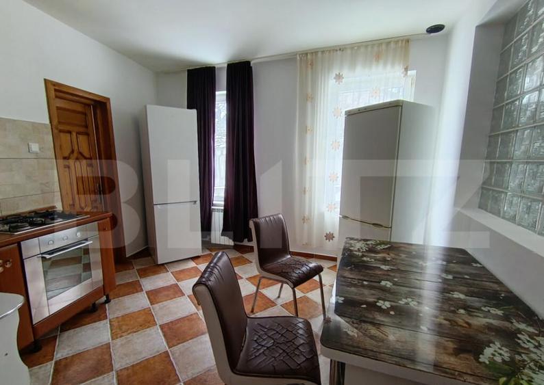 Casa Ultracentral cu 5 camere in suprafa?a de 300 mp ?i - 20