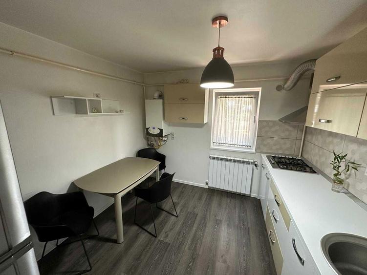 Apartament 3 camere zona Bucovina-parc - 1