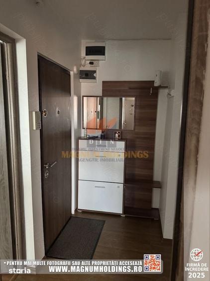 Apartament cu 2 camere decomandat în Calea București