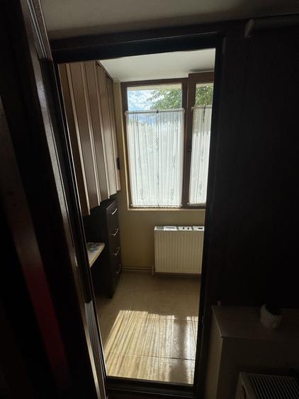 Apartament cu 2 camere semidecomandat în Micro 15