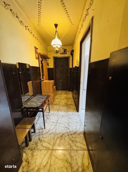 Apartament cu 4 camere în Podgoria